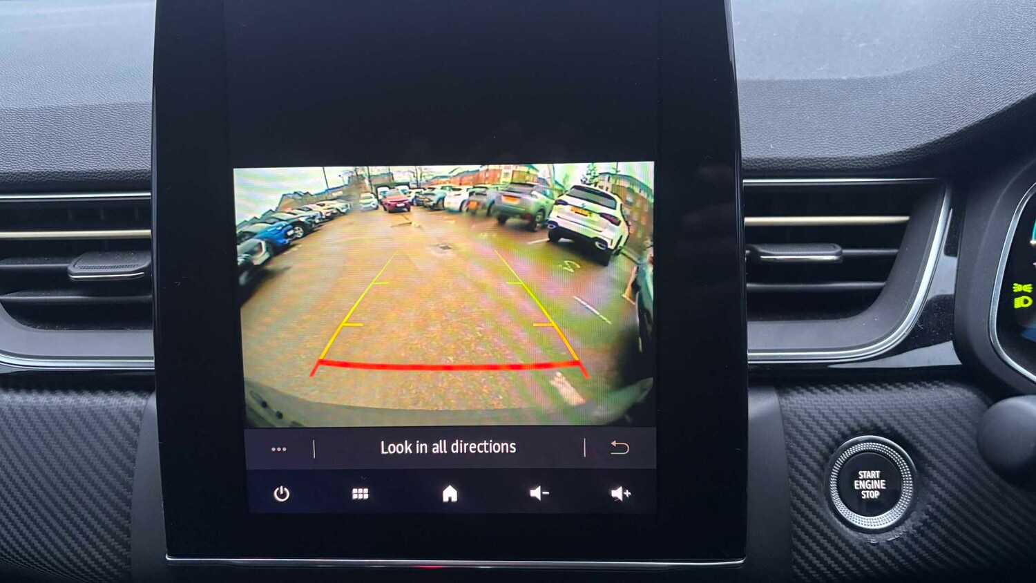 Used Renault Captur 2023 for sale - 77859116: Photo 19