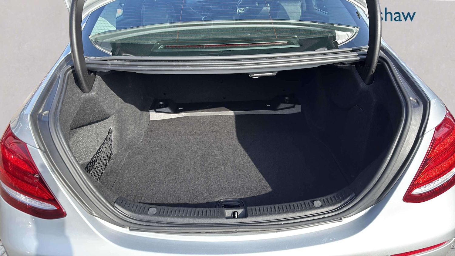 Used Mercedes-Benz E Class 2016 for sale - 78024218: Photo 8