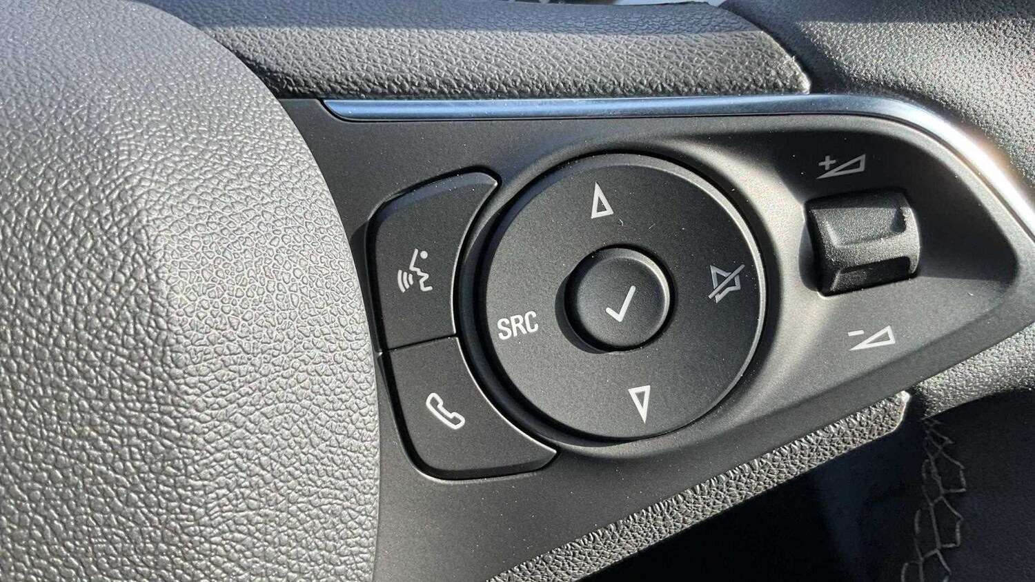 Used Vauxhall Mokka for sale - 77857640: Photo 22