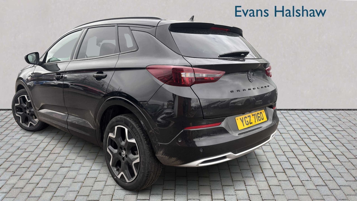 Used Vauxhall Grandland for sale - 77861638: Photo 3