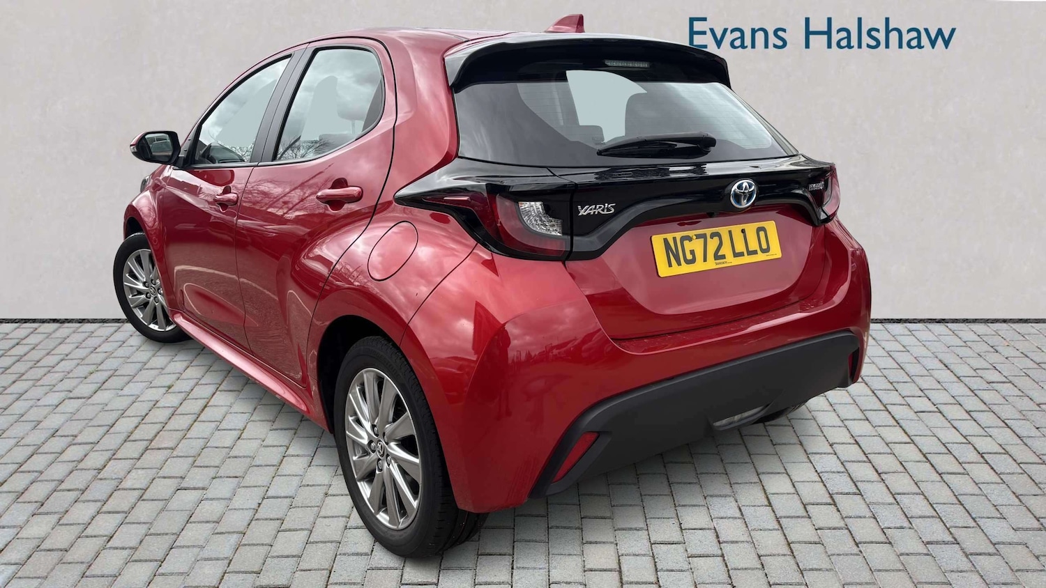 Used Toyota Yaris 2023 for sale - 77913966: Photo 3