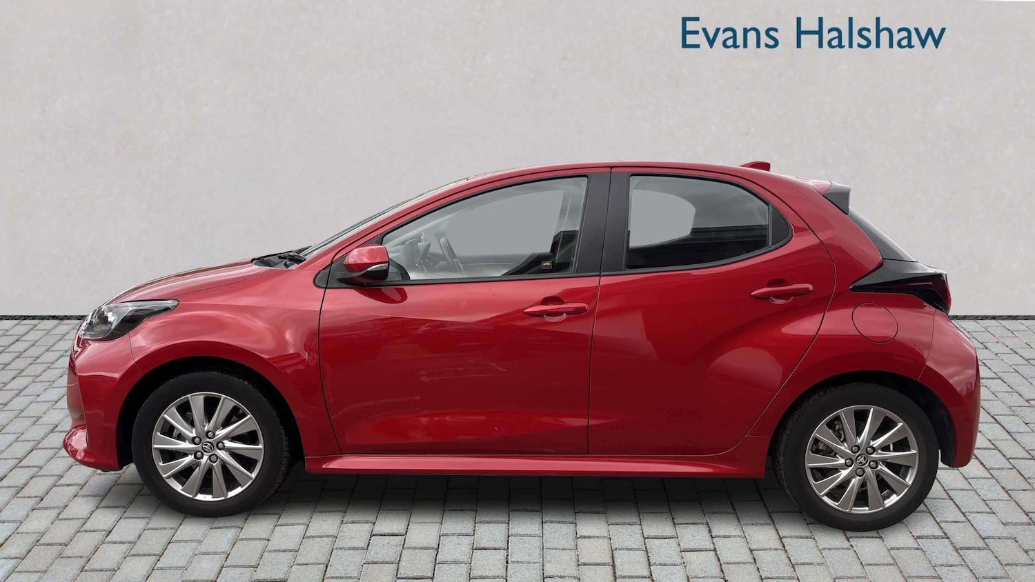 Used Toyota Yaris 2023 for sale - 77913966: Photo 4