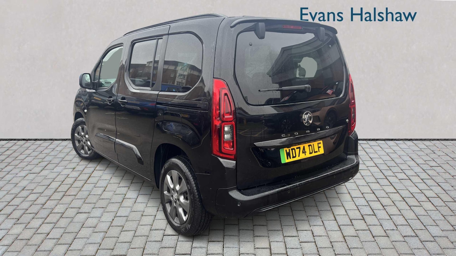 Used Vauxhall Combo Life 2024 for sale - 77858454: Photo 2