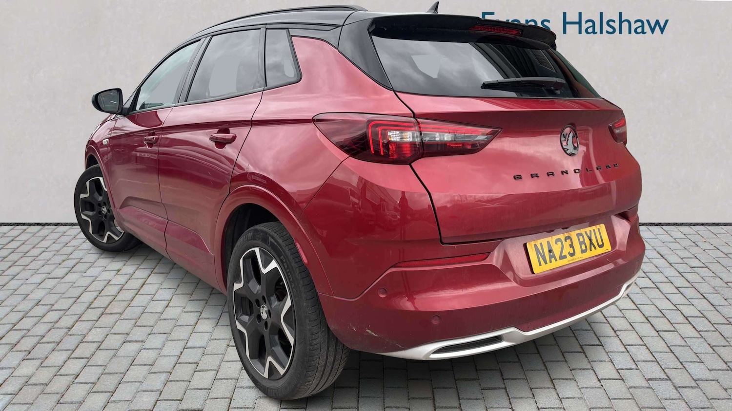 Used Vauxhall Grandland 2023 for sale - 77913888: Photo 3