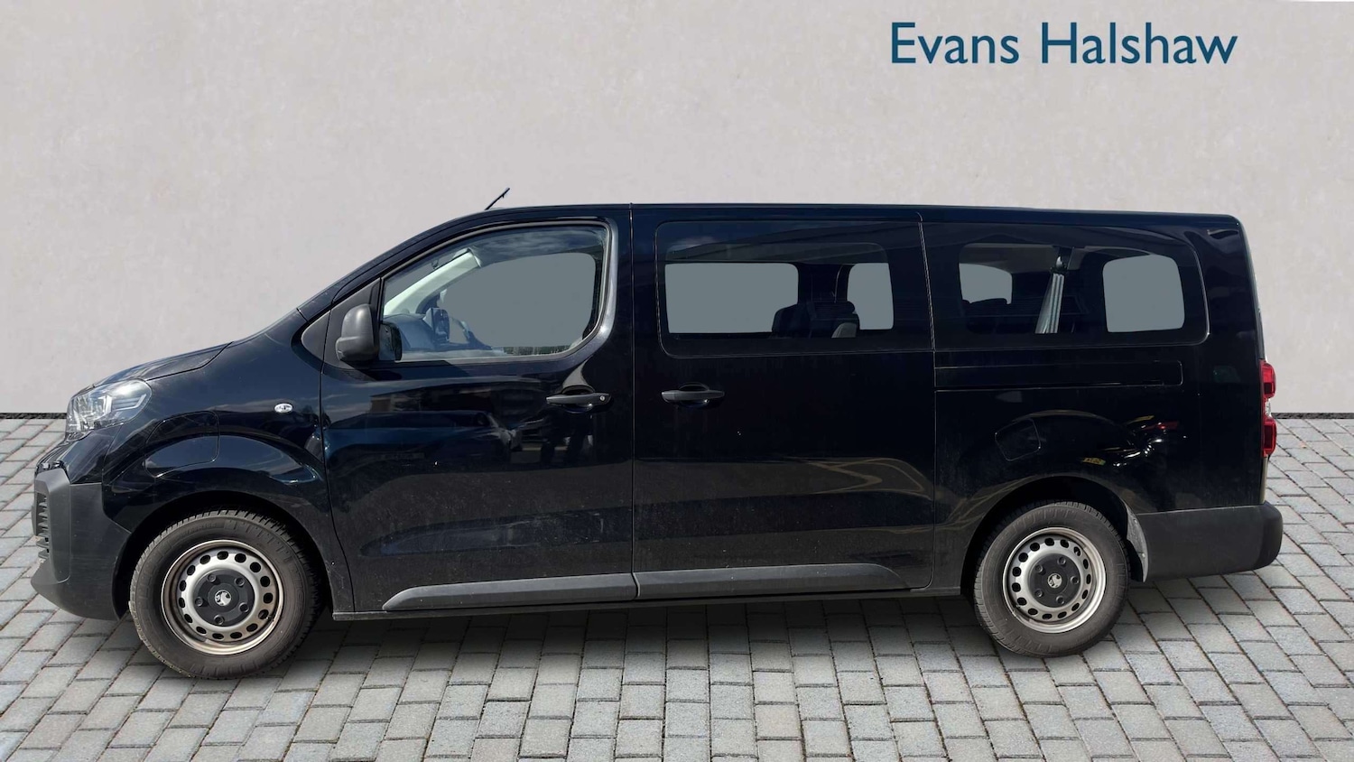 Used Vauxhall Vivaro Life 2025 for sale - 78076982: Photo 4