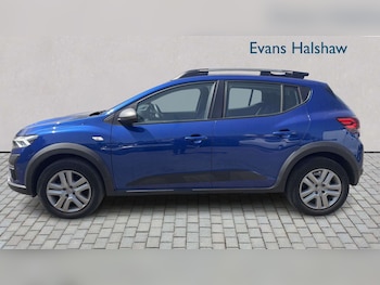 Used Dacia Sandero Stepway 2023 for sale - 79271099: Photo