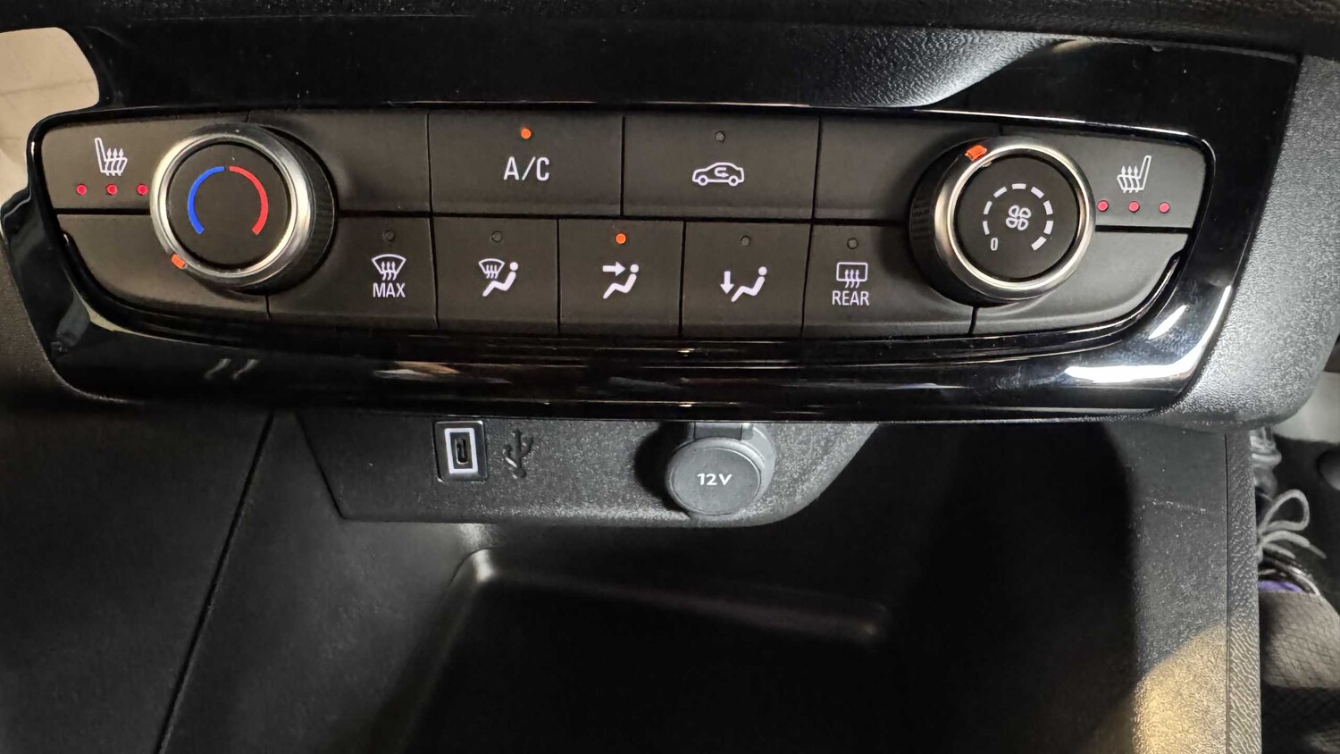 Used Vauxhall Corsa for sale - 77862499: Photo 27