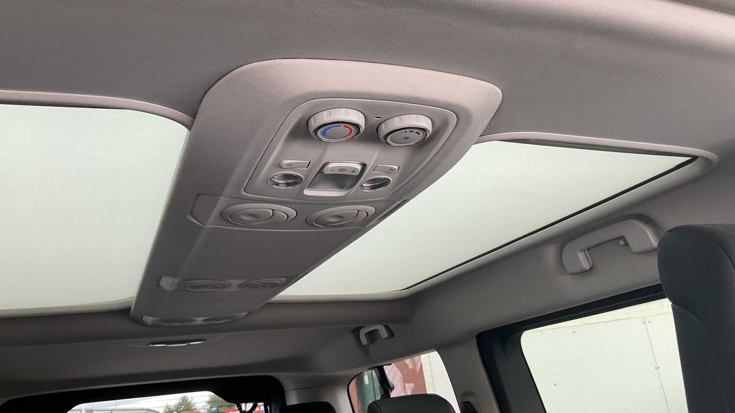 Used Vauxhall Vivaro Life for sale - 77862293: Photo 21