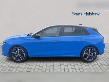 Used Vauxhall Astra 2026 for sale - 79523660: Photo