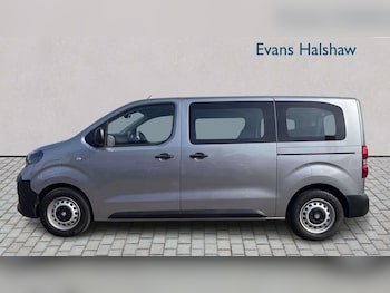 Used Vauxhall Vivaro Life 2024 for sale - 79499461: Photo