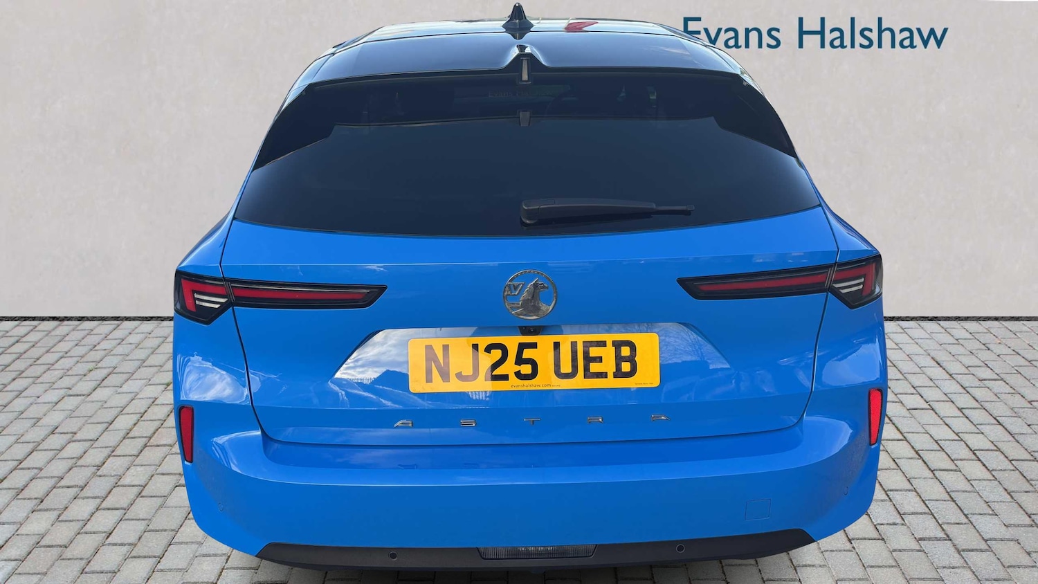 Used Vauxhall Astra for sale - 77860049: Photo 5