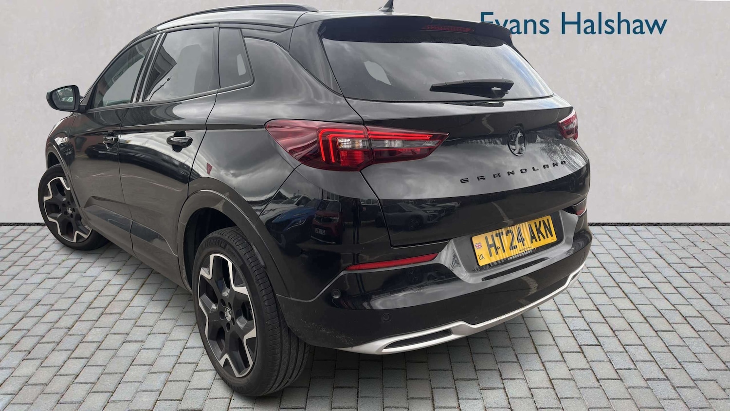 Used Vauxhall Grandland 2024 for sale - 78208921: Photo 3