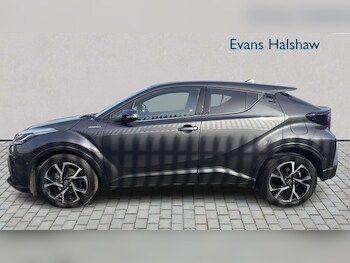 Used Toyota C-HR 2021 for sale - 77972801: Photo