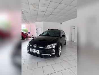 Used Volkswagen Golf 2018 for sale - 79692233: Photo