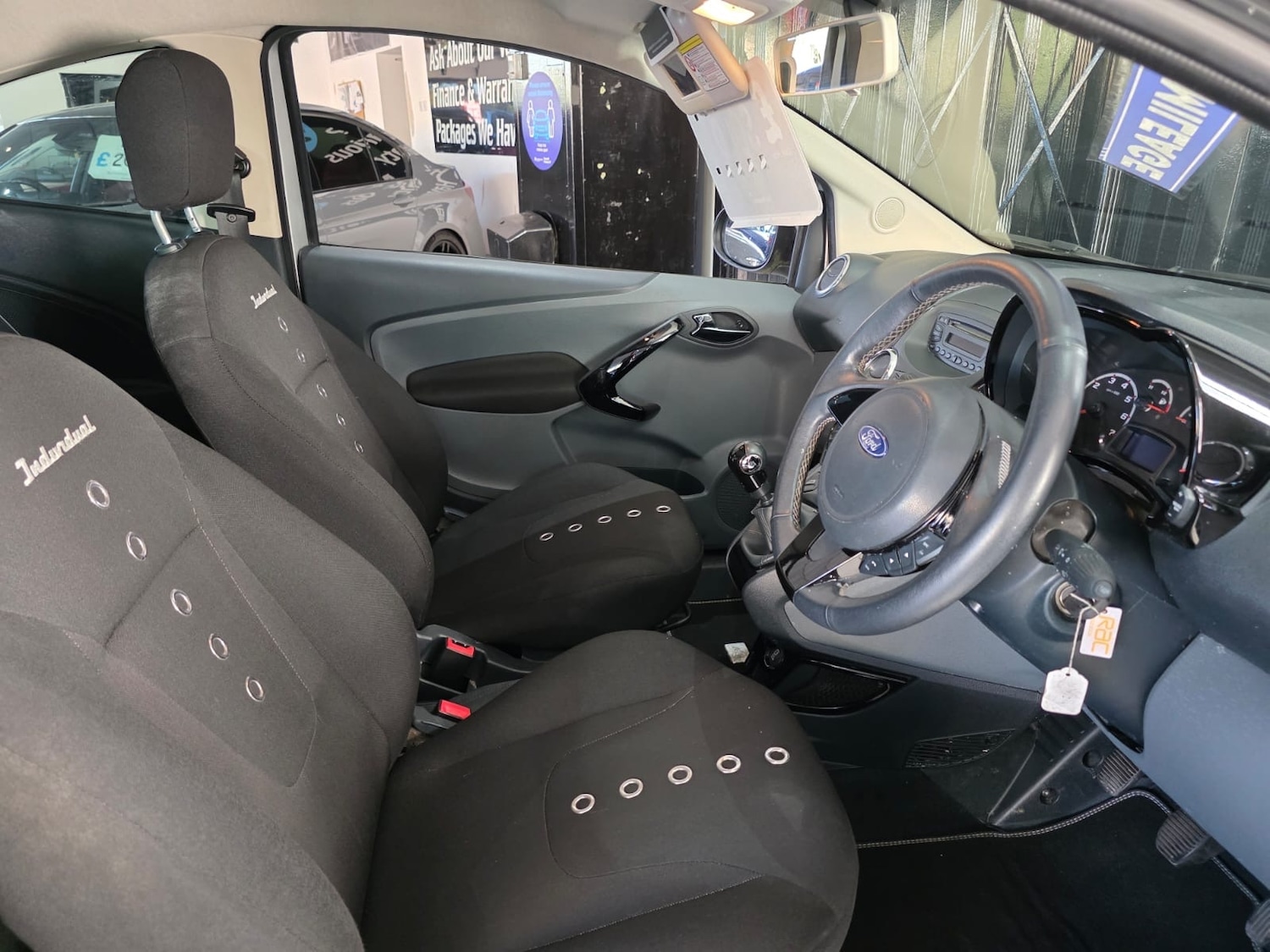 Used Ford Ka 2014 for sale - 76176962: Photo 11