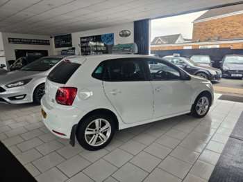 Used Volkswagen Polo 2016 for sale - 75028231: Photo