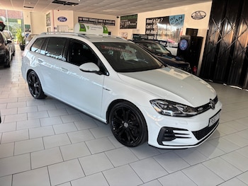 Used Volkswagen Golf 2017 for sale - 77735643: Photo