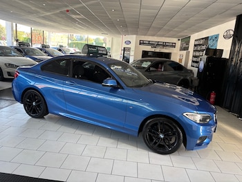 Used BMW 2 Series 2017 for sale - 76058372: Photo