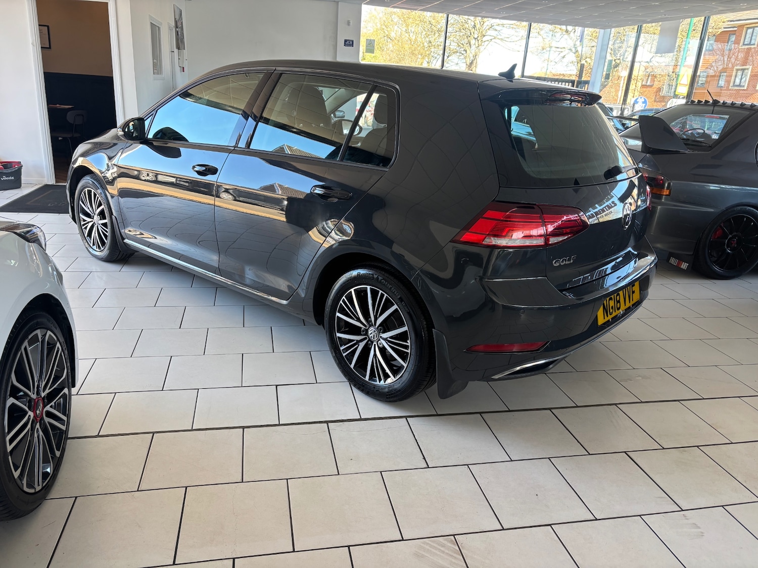 Used Volkswagen Golf 2018 for sale - 78118097: Photo 5