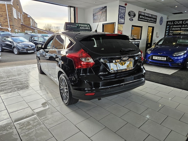 Used Ford Focus 2013 for sale - 74168377: Photo 5