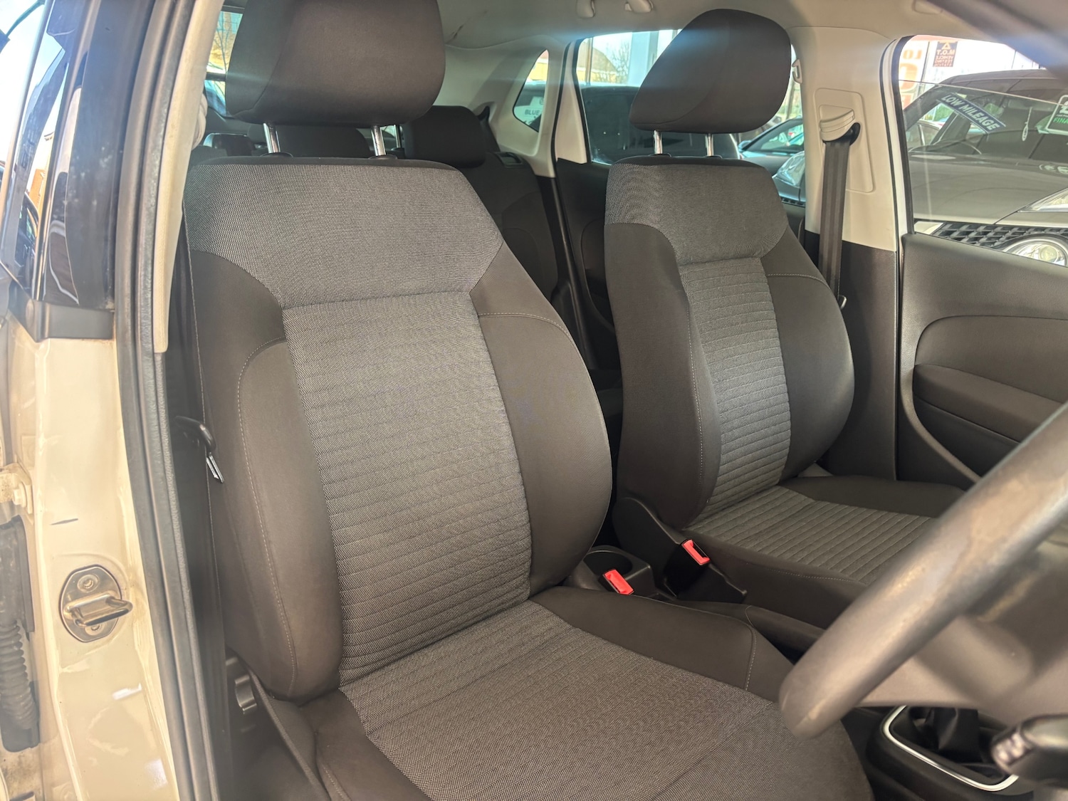 Used Volkswagen Polo 2014 for sale - 77819196: Photo 11