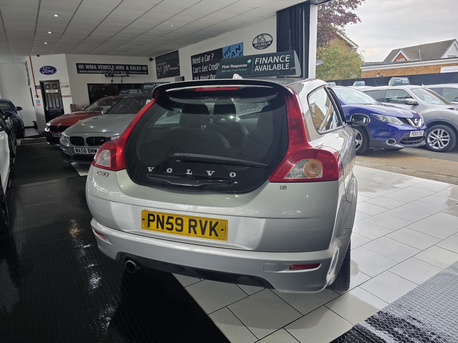 Used Volvo C30 2009 for sale - 76347427: Photo 4