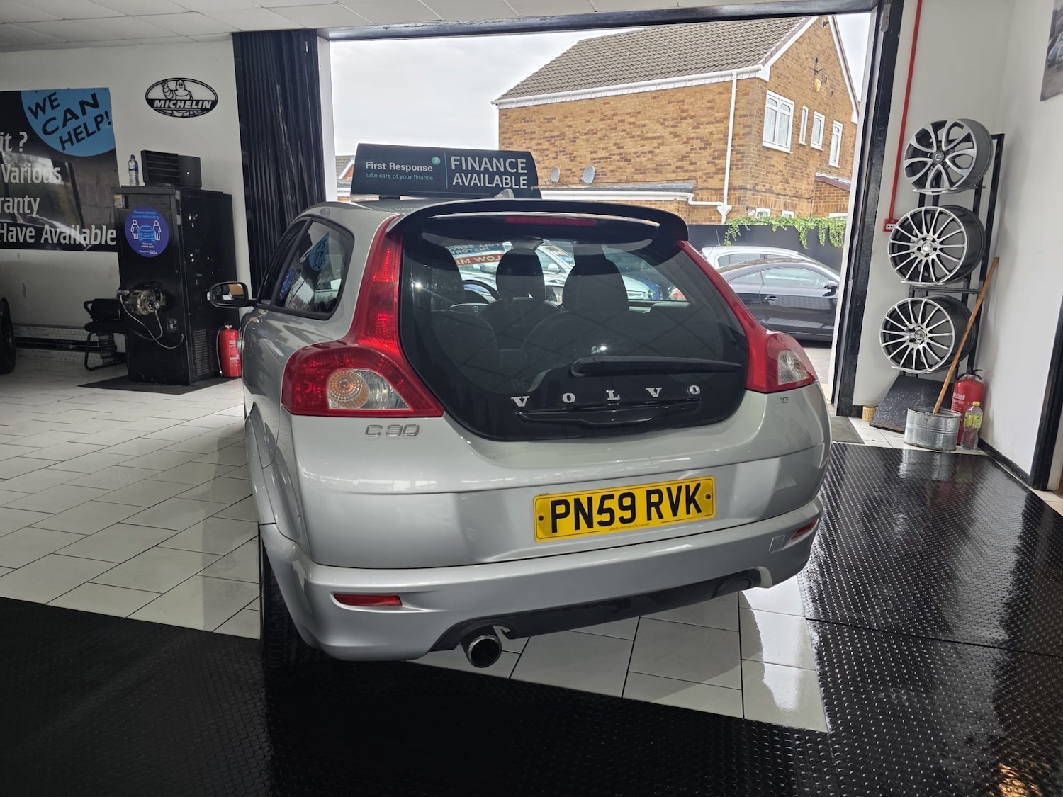 Used Volvo C30 2009 for sale - 76347427: Photo 5