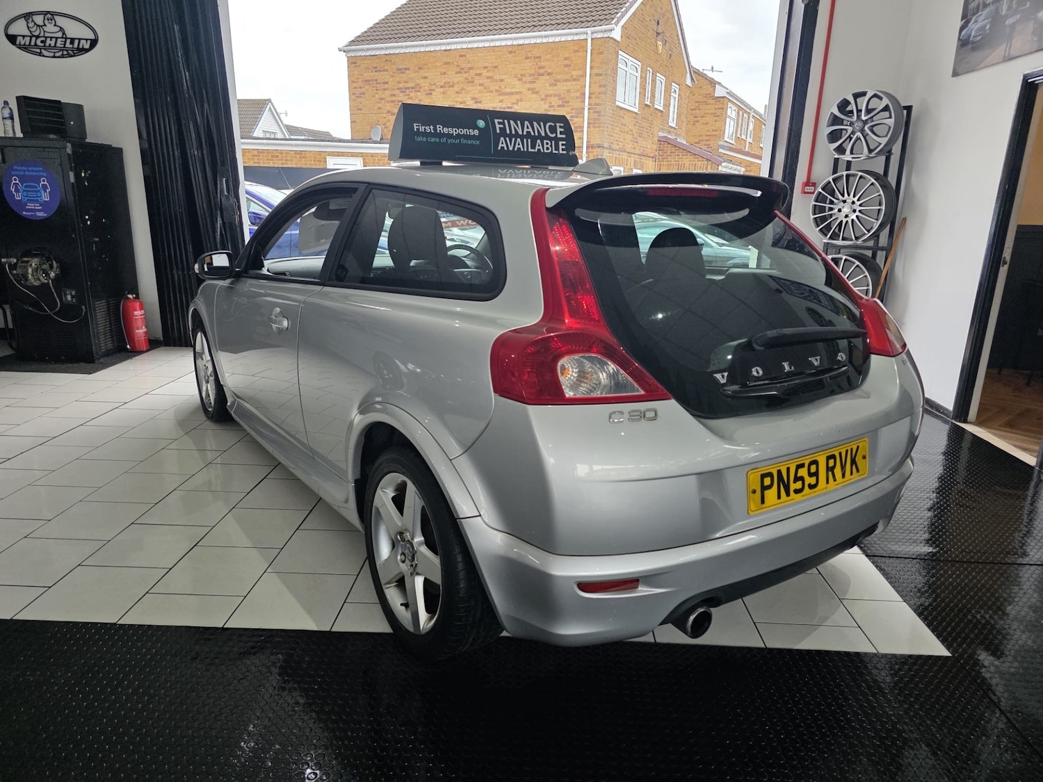 Used Volvo C30 2009 for sale - 76347427: Photo 6