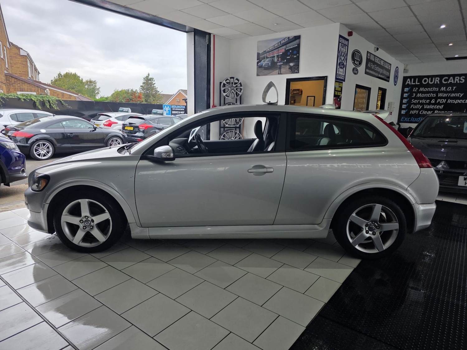 Used Volvo C30 2009 for sale - 76347427: Photo 7