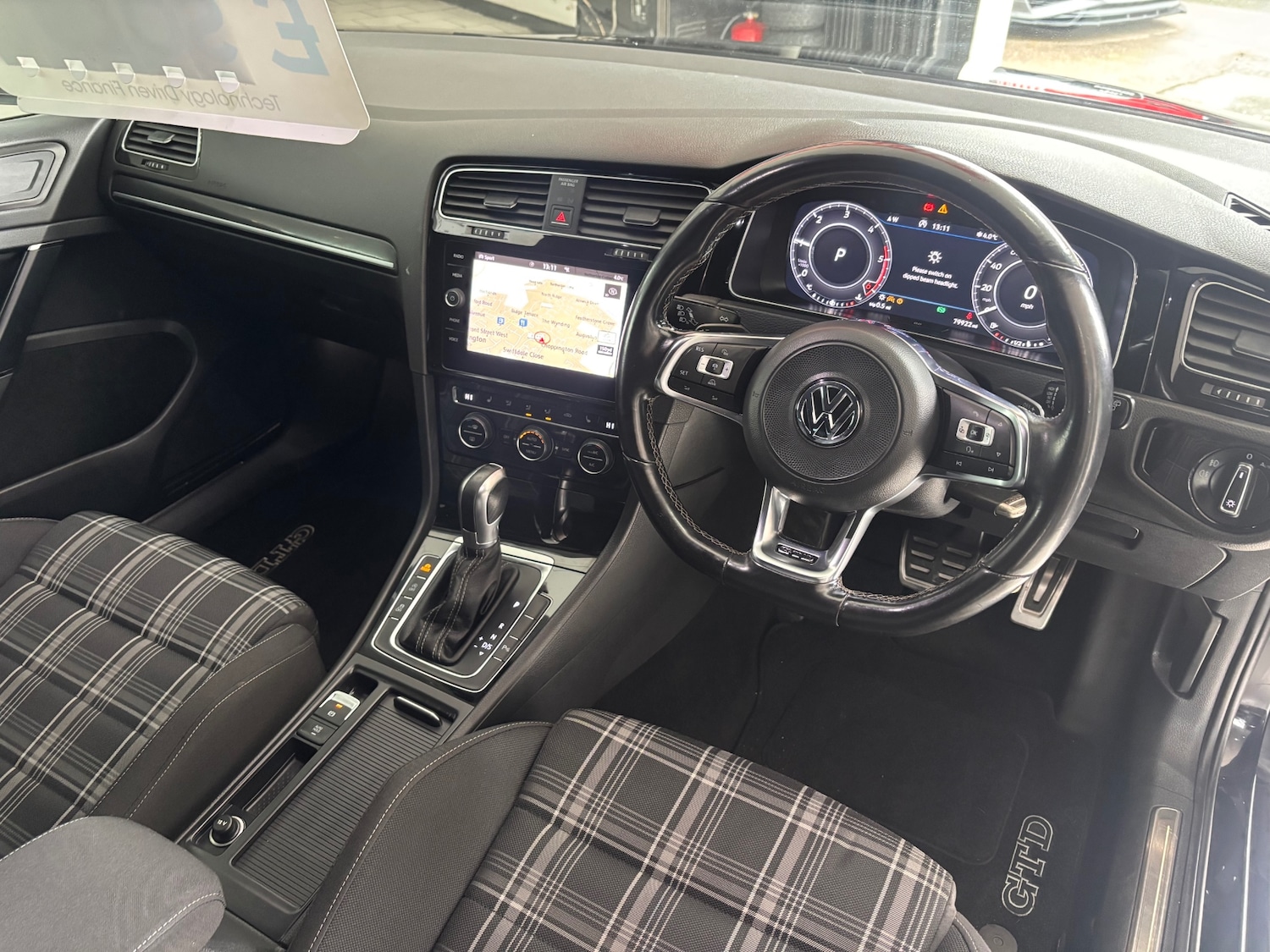 Used Volkswagen Golf 2017 for sale - 77544540: Photo 10