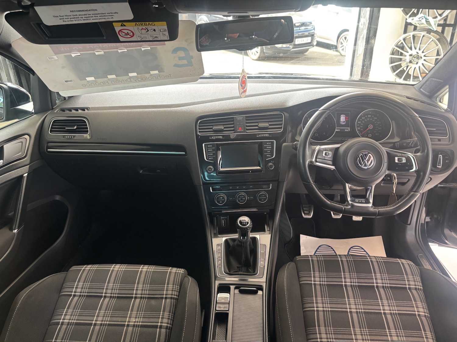Used Volkswagen Golf 2014 for sale - 78207078: Photo 8