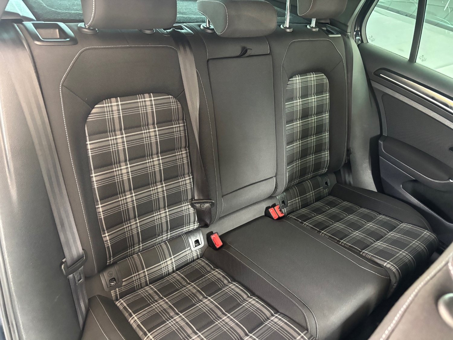 Used Volkswagen Golf 2014 for sale - 78207078: Photo 9