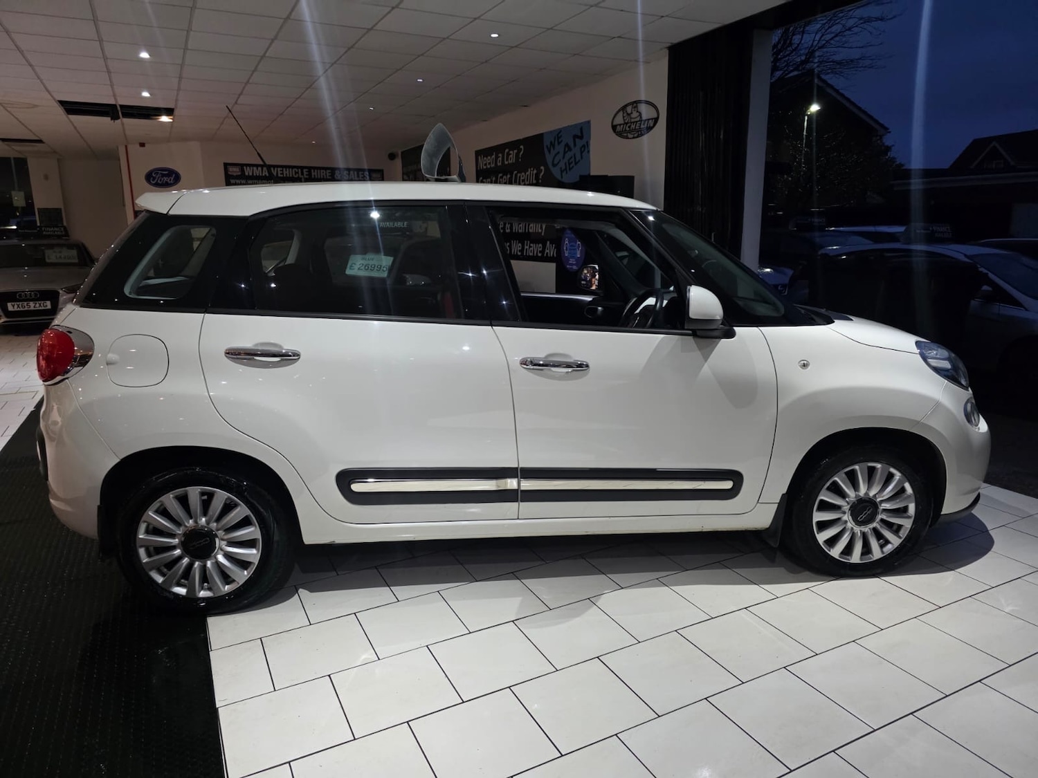 Used Fiat 500L 2014 for sale - 76789163: Photo 2