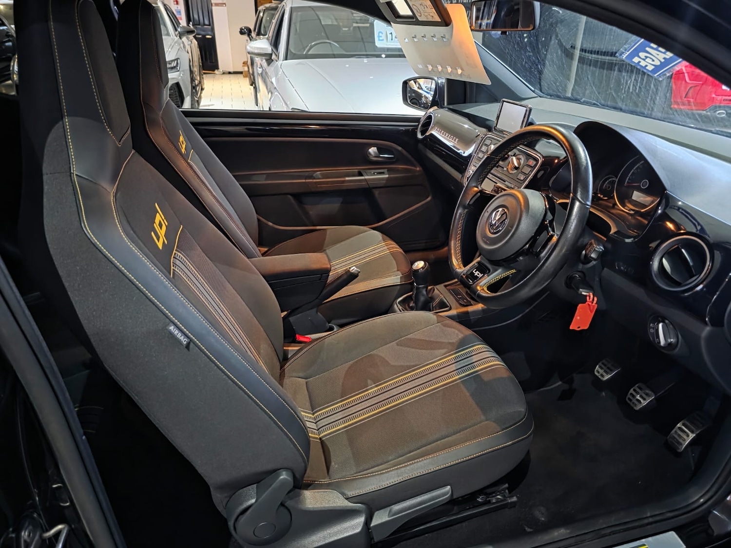 Used Volkswagen up! 2016 for sale - 77428372: Photo 11