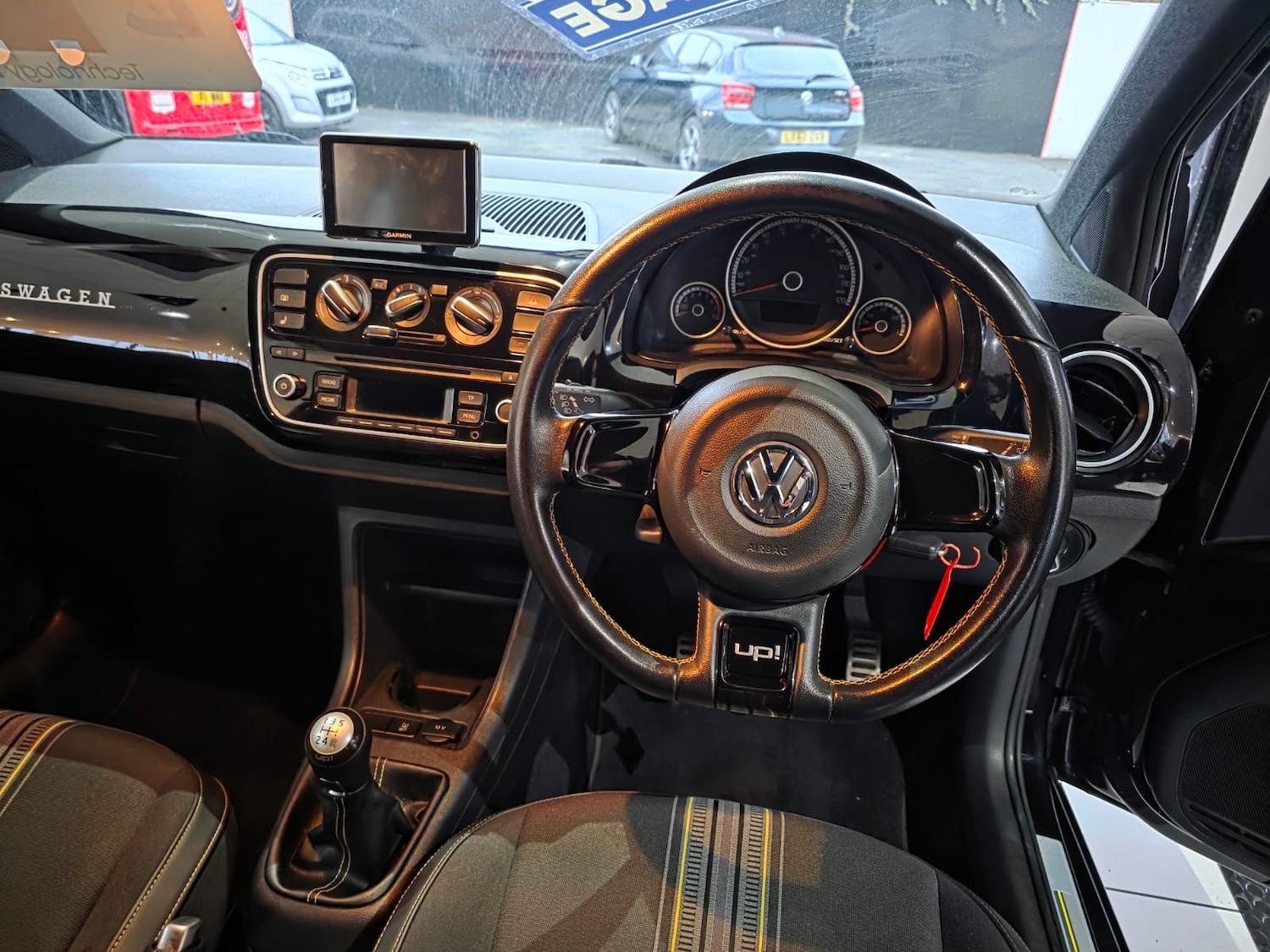 Used Volkswagen up! 2016 for sale - 77428372: Photo 8