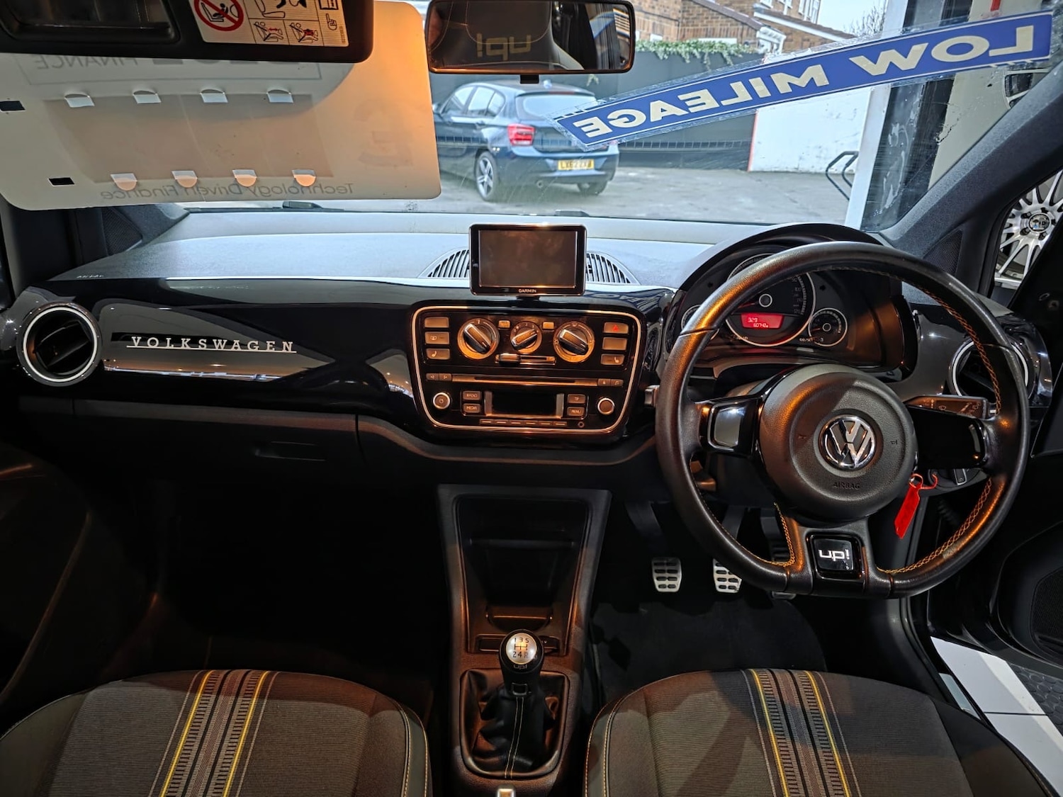 Used Volkswagen up! 2016 for sale - 77428372: Photo 9