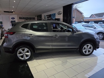 Used Nissan Qashqai 2018 for sale - 76605986: Photo