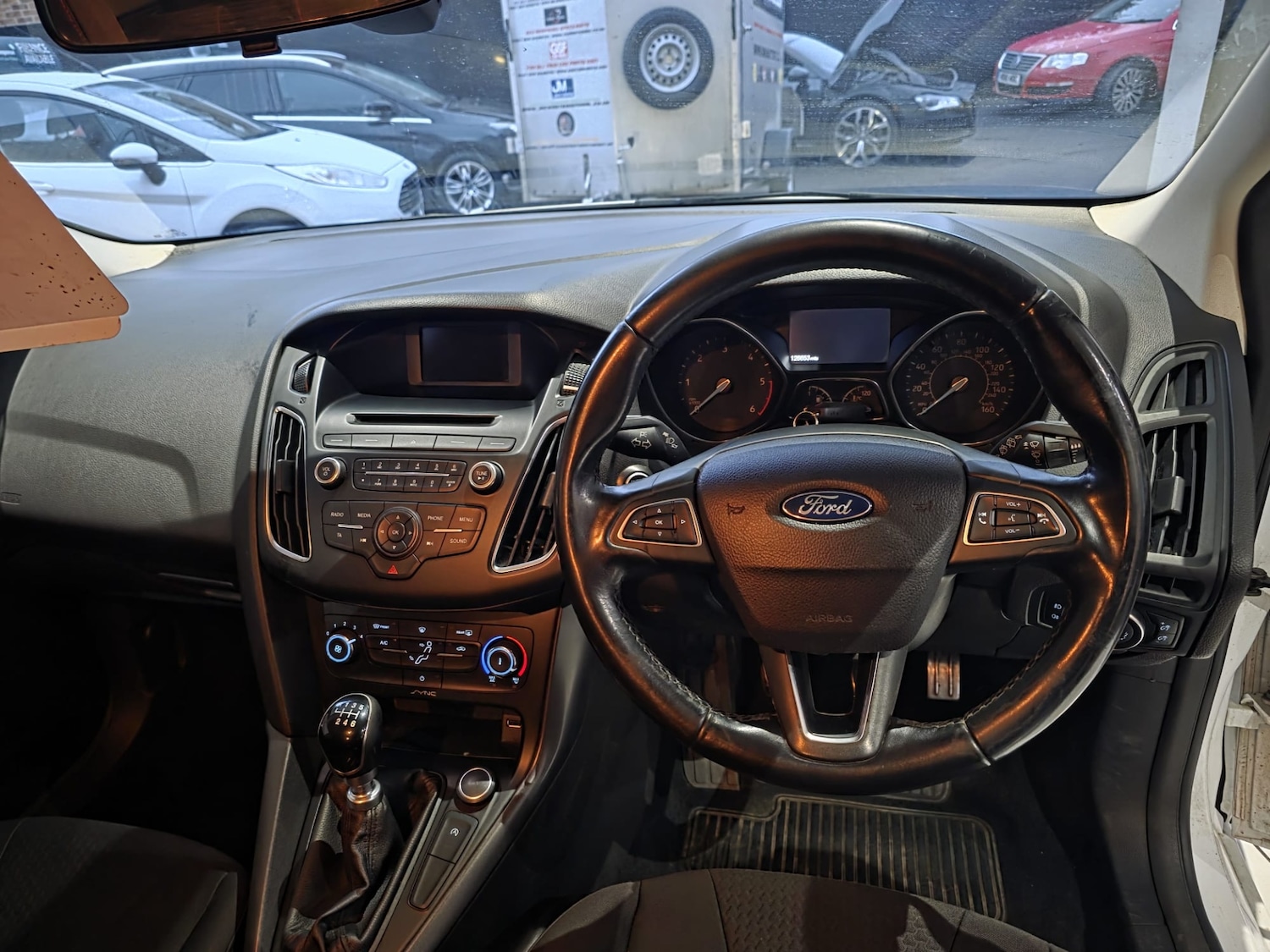 Used Ford Focus 2015 for sale - 77018957: Photo 12