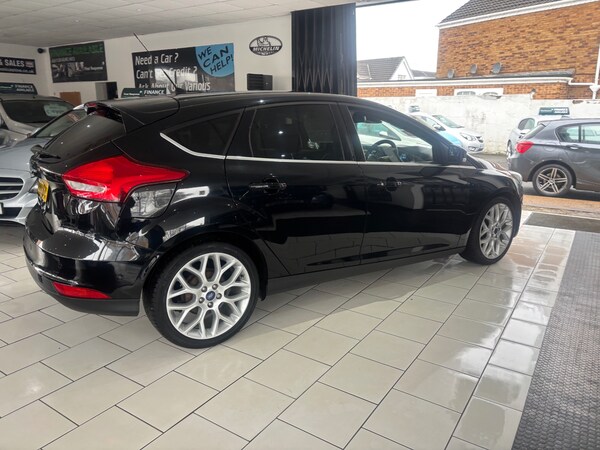 Used Ford Focus 2015 for sale - 73746834: Photo 2