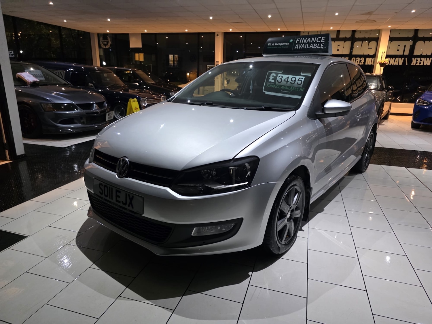 Used Volkswagen Polo 2011 for sale - 76536928: Photo 9