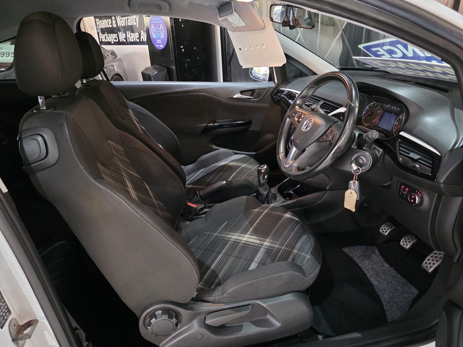 Used Vauxhall Corsa 2015 for sale - 76288526: Photo 9