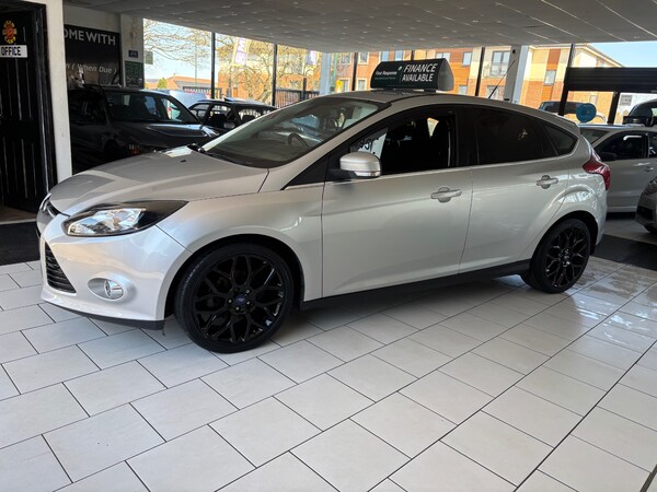 Used Ford Focus 2014 for sale - 74333419: Photo 5