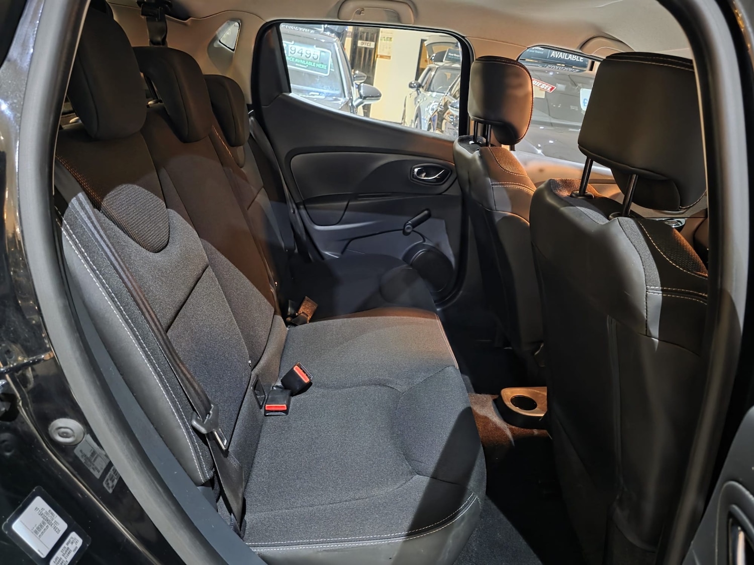 Used Renault Clio 2014 for sale - 77352154: Photo 11