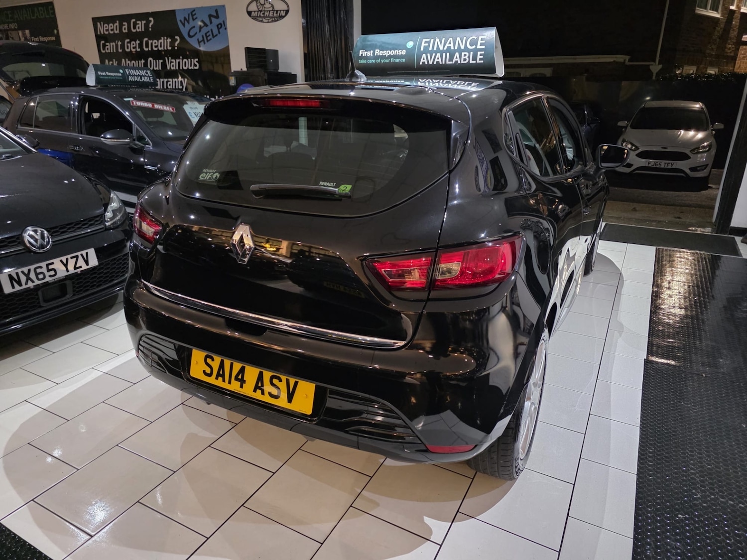 Used Renault Clio 2014 for sale - 77352154: Photo 4