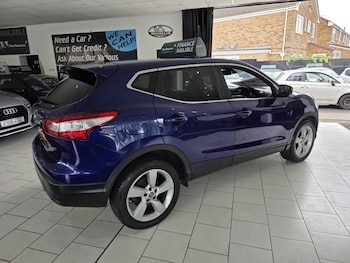 Used Nissan Qashqai 2015 for sale - 75648801: Photo