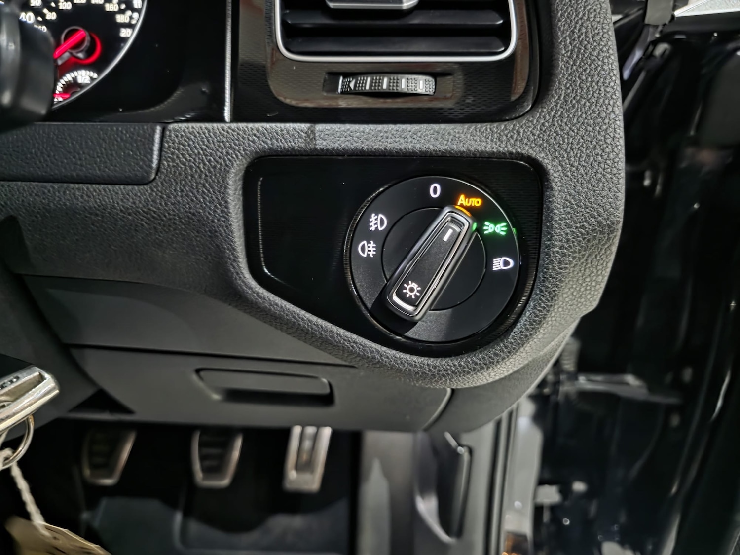 Used Volkswagen Golf 2015 for sale - 76987114: Photo 12