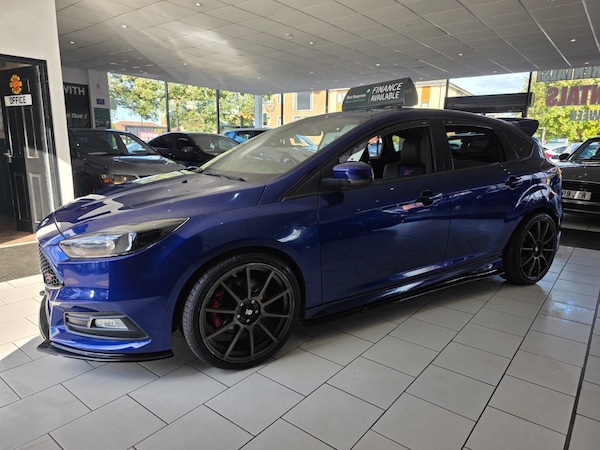 Used Ford Focus 2015 for sale - 75726810: Photo 7