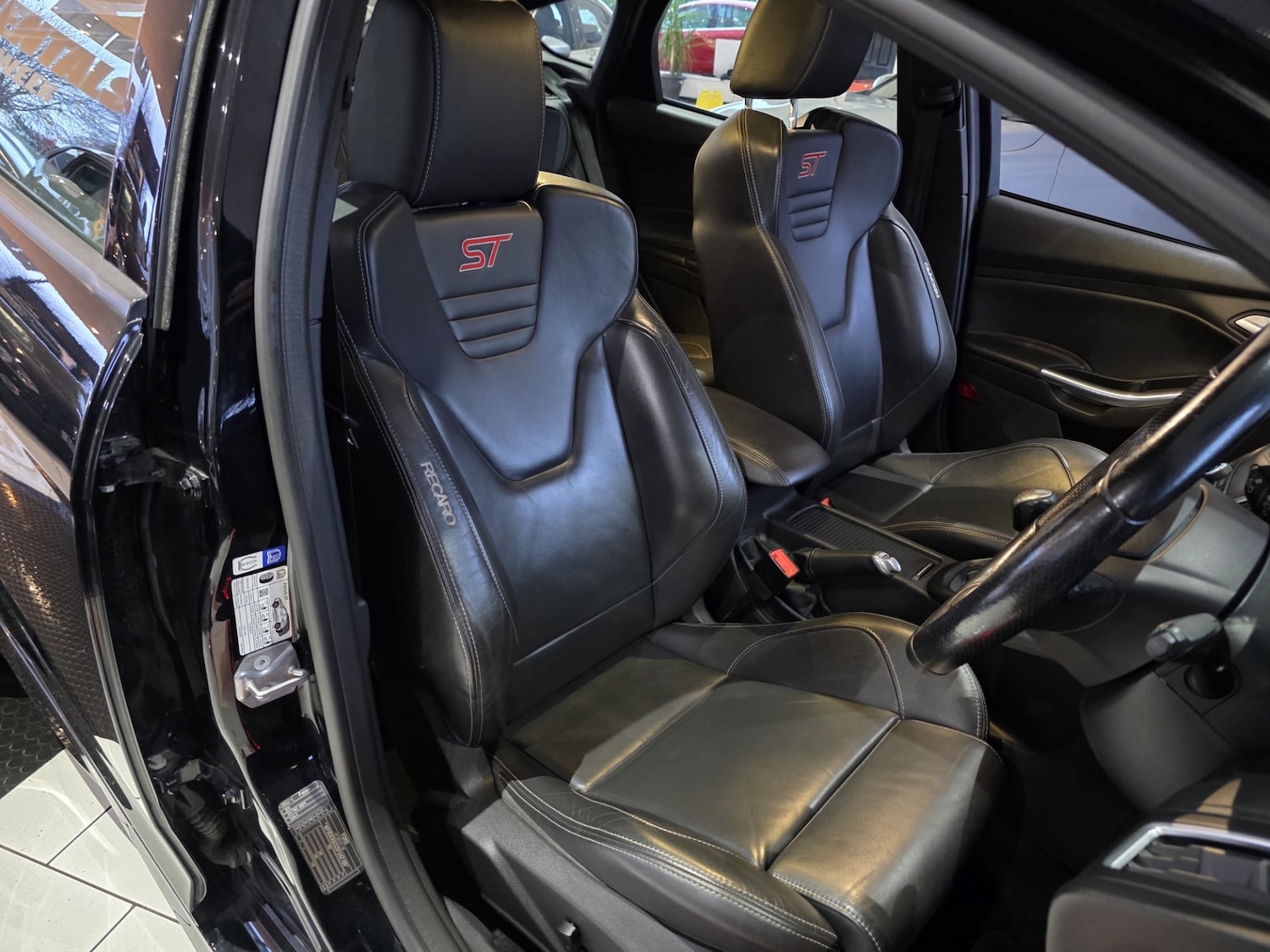 Used Ford Focus 2015 for sale - 76471371: Photo 11