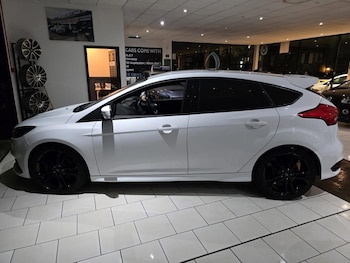 Used Ford Focus 2017 for sale - 78716826: Photo