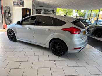 Used Ford Focus 2017 for sale - 74616095: Photo